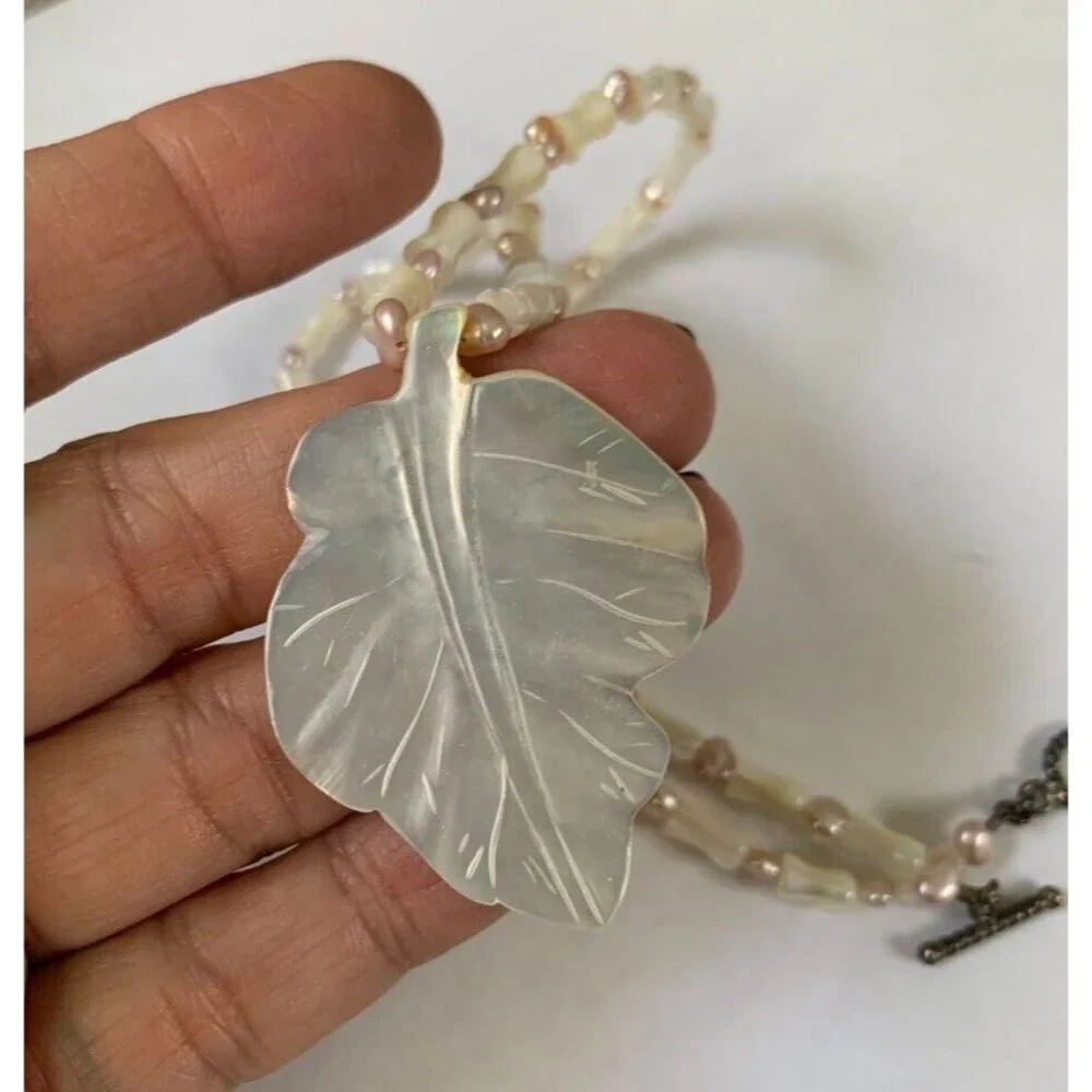 Vintage Artisan Mother of Pearl Leaf Necklace Beaded Toggle Clasp Retro White